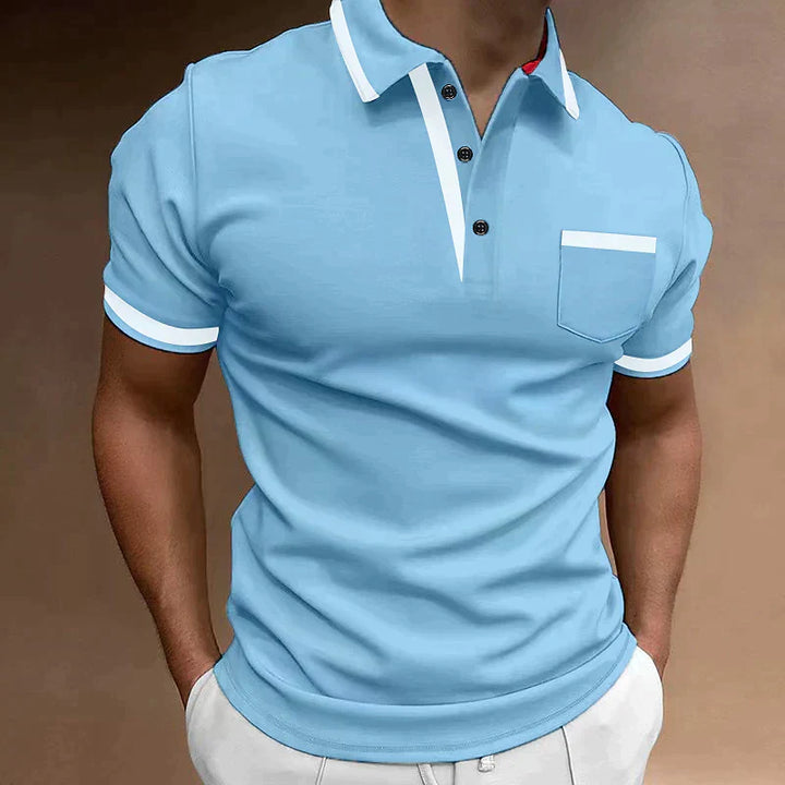 Męskie polo slim fit z czarnymi, kontrastowymi detalami, krótkimi rękawami i kołnierzykiem na guziki, eleganckie i stylowe dla dopracowanego wyglądu.