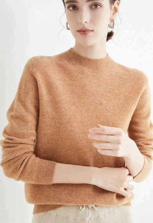 Damski sweter z miękkiego materiału, idealny na każdą okazję