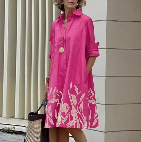 Jednolita koszulowa sukienka dla kobiet, elegancki i swobodny krój, dostępna w wielu żywych kolorach.