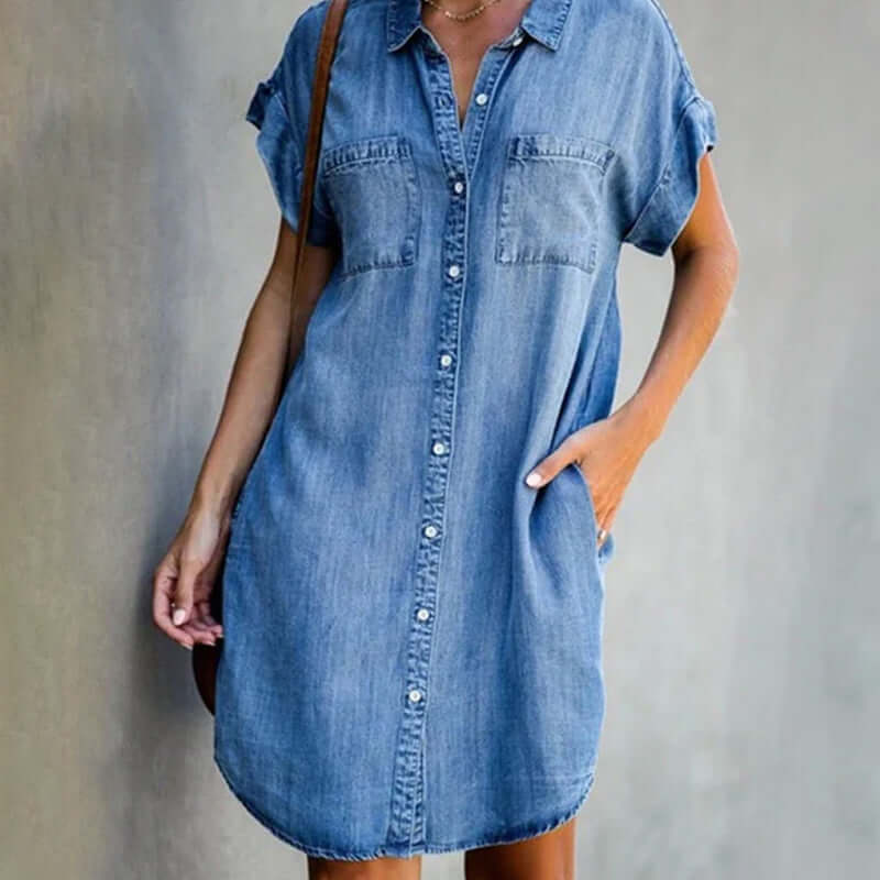 Damska sukienka dżinsowa Valérie, wyszczuplający krój z miękkiego denimu, szykowny styl i komfort na co dzień, kolor niebieski denim.