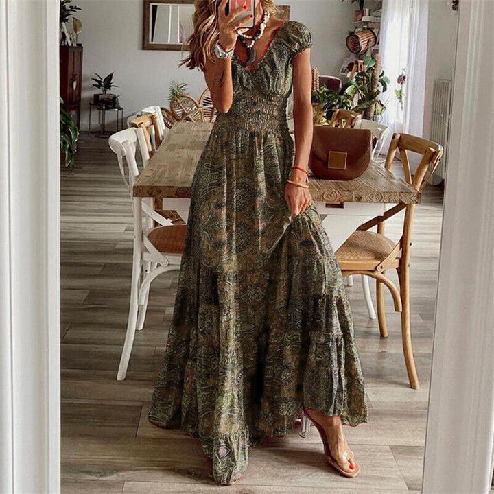 Szykowna damska długa sukienka boho z lekkiej tkaniny, swobodny krój, idealna dla elegantek i komfortu.