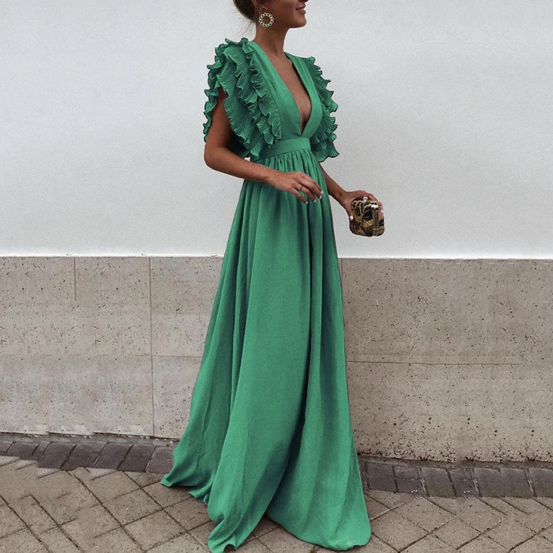 Elegancka sukienka maxi damska z falbankami i głębokim dekoltem, idealna na letnie wieczory i specjalne okazje.