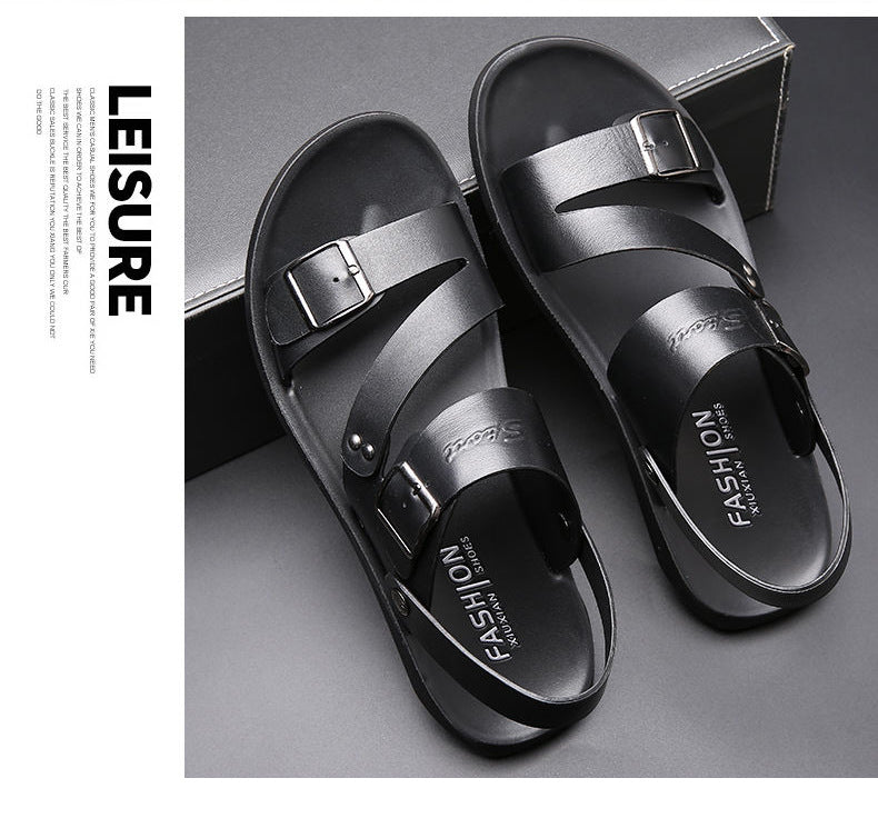 "Sandales homme en cuir avec boucle, vue de face, style décontracté-chic idéal pour l'été, confort et élégance."