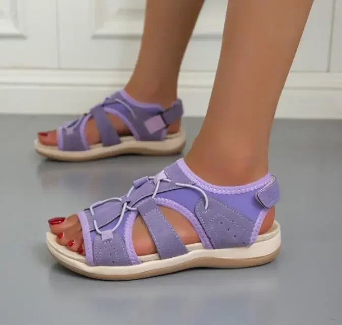 "Sandales pour femmes élégantes et confortables, couleur kaki, avec semelle antidérapante et soutien plantaire supérieur."