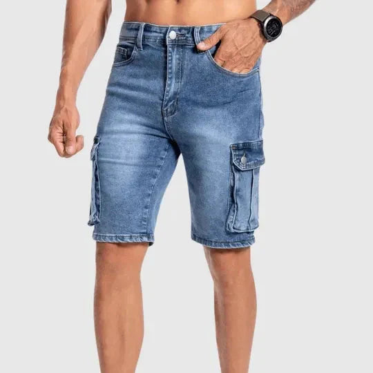 Męskie szorty dżinsowe Raphaël w kolorze niebieskim denim, nowoczesny krój, idealne na lato, wygodne i uniwersalne.