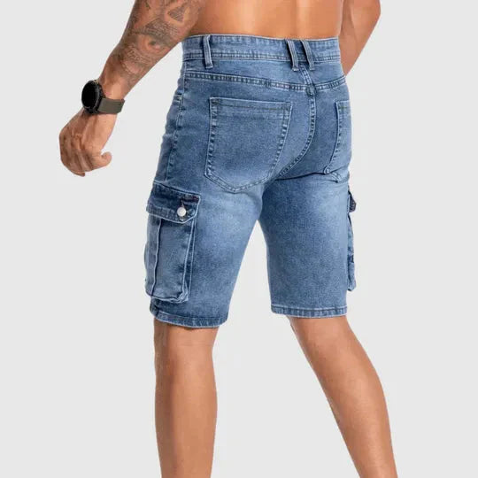 Męskie szorty dżinsowe Raphaël w kolorze niebieskim denim, nowoczesny krój, idealne na lato, wygodne i uniwersalne.