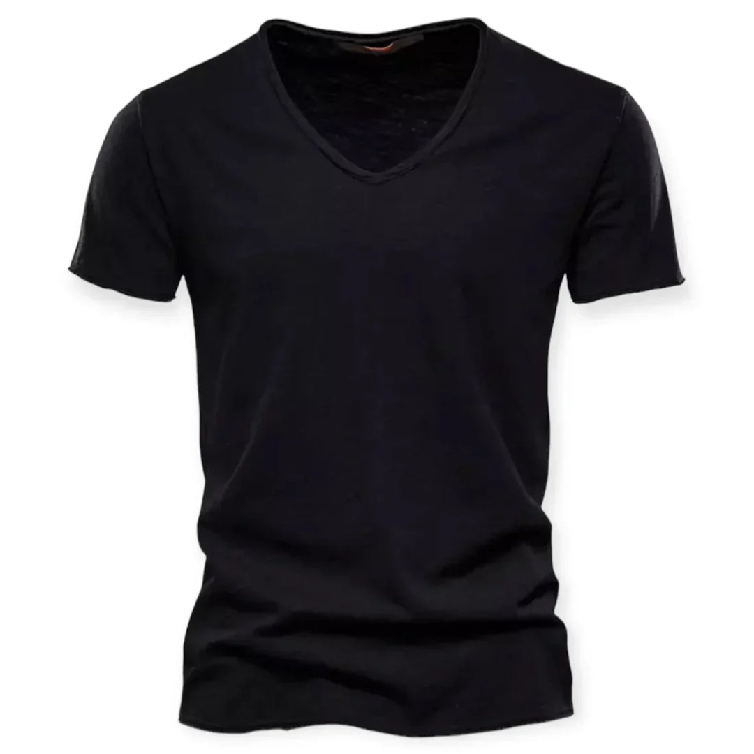 Męski T-shirt z dekoltem V, wygodny, z krótkim rękawem, idealny do eleganckiego i komfortowego codziennego stylu.