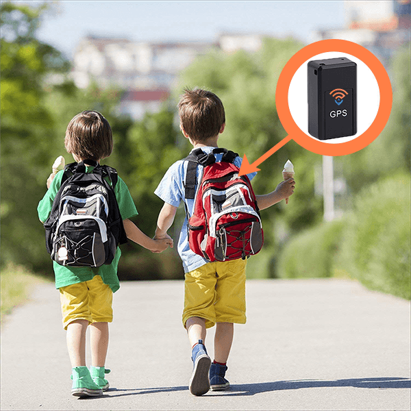 Czarny, kompaktowy, magnetyczny mini lokalizator GPS do śledzenia w czasie rzeczywistym na metalowej powierzchni, idealny do bezpieczeństwa i dyskrecji