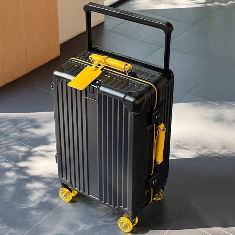Otwarta twarda walizka podróżna Valencia Voyager. Pojemny bagaż unisex z miejscem na wszystko, lekka.