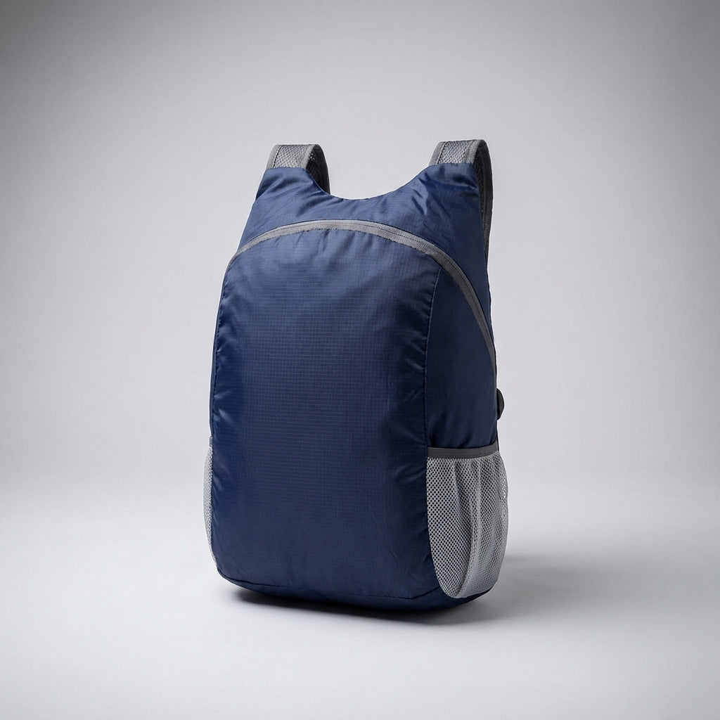 Stylowa, składana torba podróżna unisex. Nowoczesny design, ultralekka i wodoodporna na każdą wycieczkę.