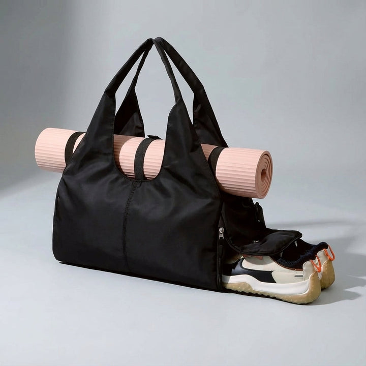 Stylowa torba sportowa unisex, wodoodporna, idealna na sprzęt do jogi i treningu na siłowni.
