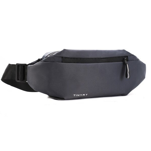 Wygodna i stylowa nerka unisex z regulowanym paskiem, idealna na aktywny dzień.
