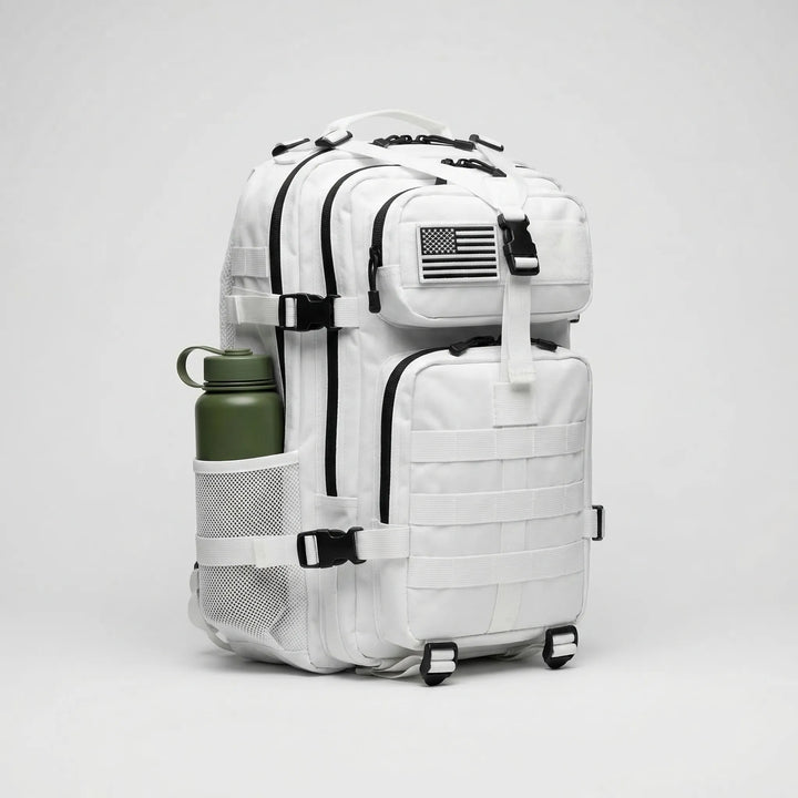 Zielony plecak taktyczny 45L z systemem MOLLE, idealny na wyprawy outdoor. Trwały, funkcjonalny.