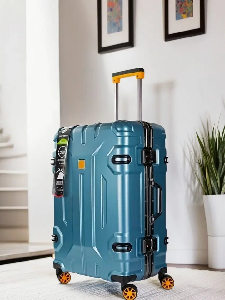 Bezpieczna walizka podróżna z zamkiem TSA i aluminiową ramą, chroniąca cenne przedmioty.